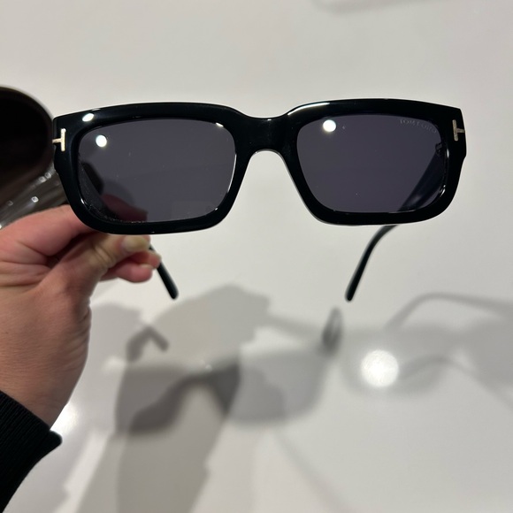 Tom Ford Ezra sunglasses - Picture 1 of 4